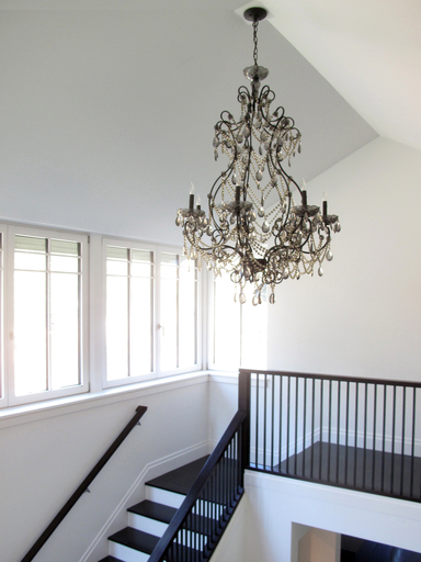 10_dwyer_stair_chandelier_icon@2x