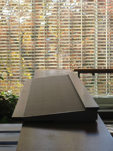 J-4-right-sloped-desk-de-copy_icon@2x